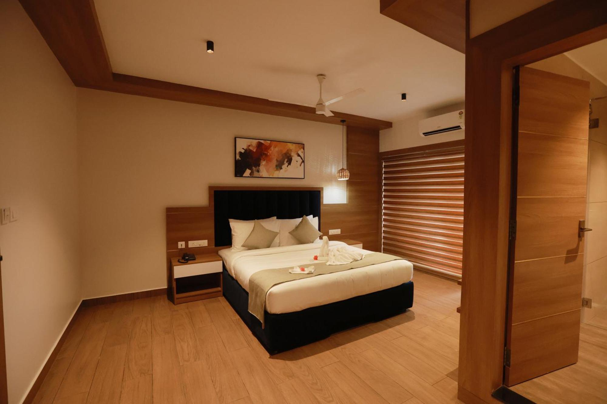 Hotel Cmk Habitat Centre à Kochi Extérieur photo