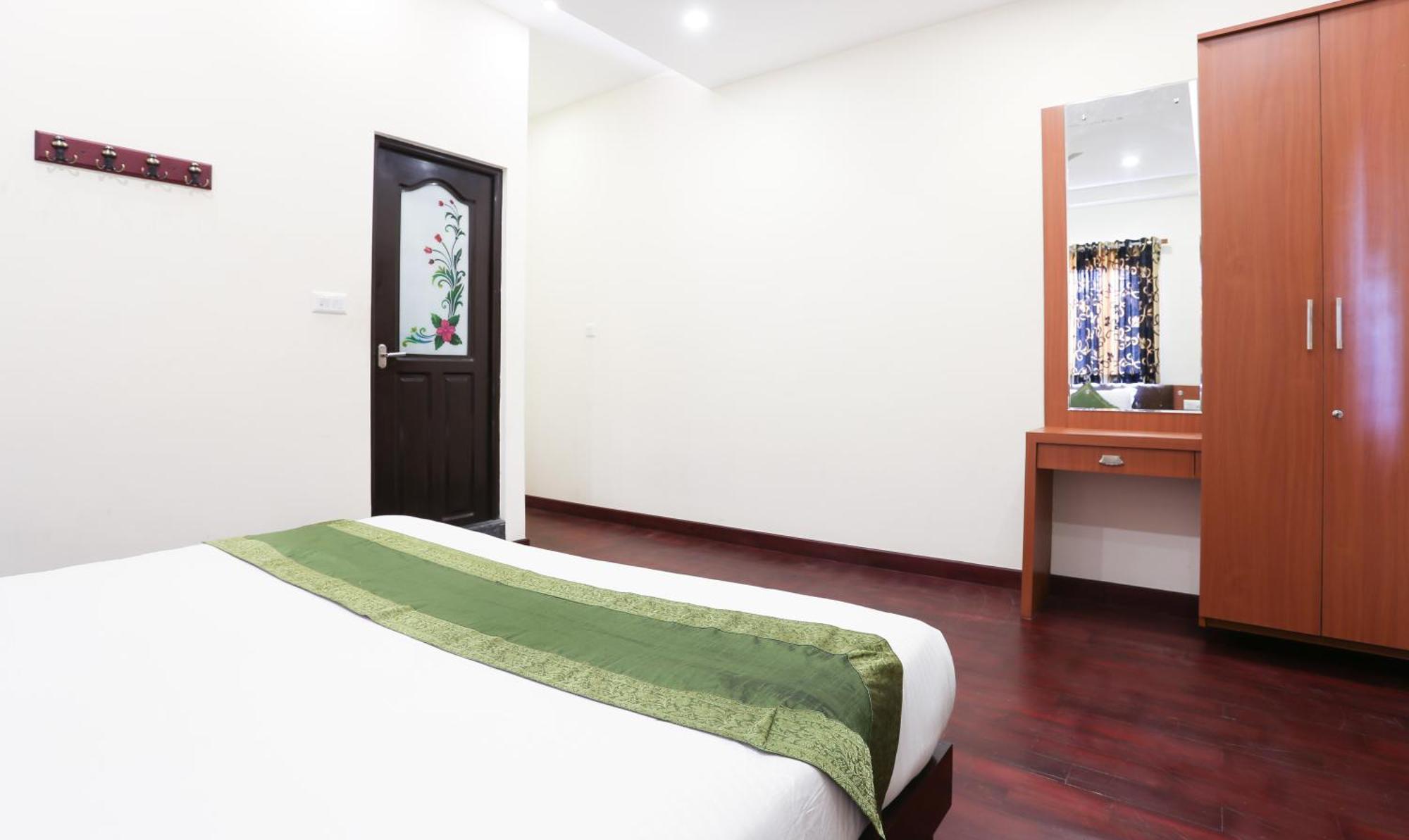 Hotel Cmk Habitat Centre à Kochi Extérieur photo